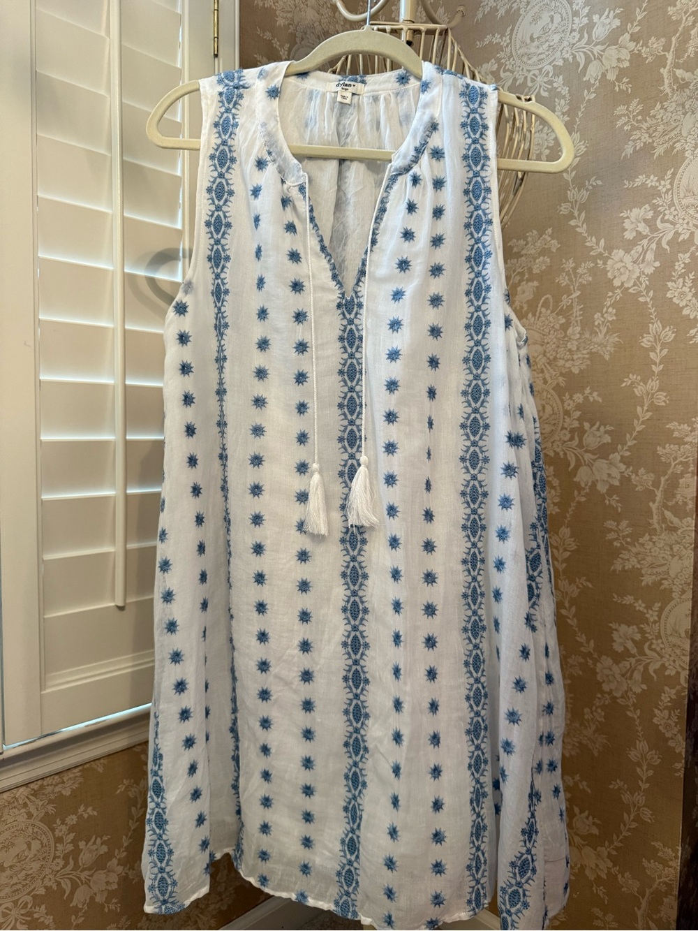 dylan White and blue embroidered shift dress with tassel tied